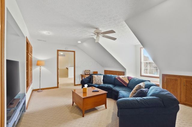 6213 Hampton Green Place, 2C, Dublin, OH 43016