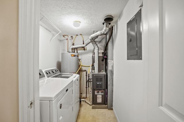 6213 Hampton Green Place, 2C, Dublin, OH 43016