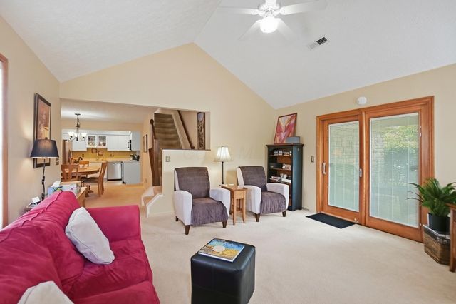 6213 Hampton Green Place, 2C, Dublin, OH 43016