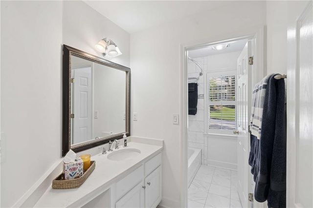 5145 Dorset Lane, Suwanee, GA 30024