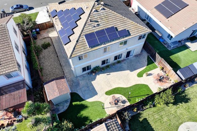 413 Meehan Ct, Suisun City, CA 94585