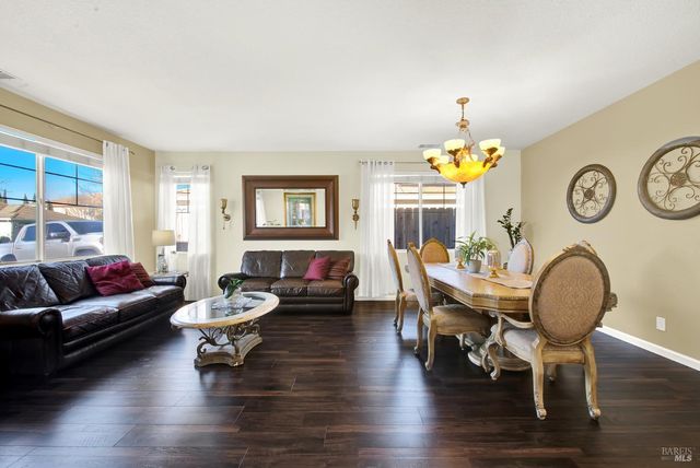 413 Meehan Ct, Suisun City, CA 94585