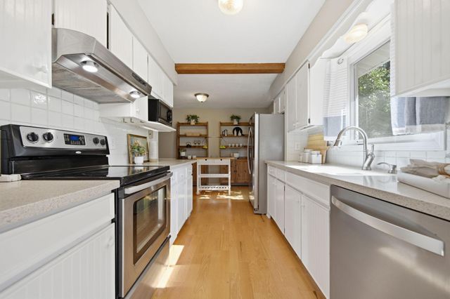 3640 Maryland Avenue N, New Hope, MN 55427