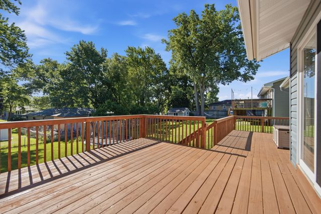 3640 Maryland Avenue N, New Hope, MN 55427