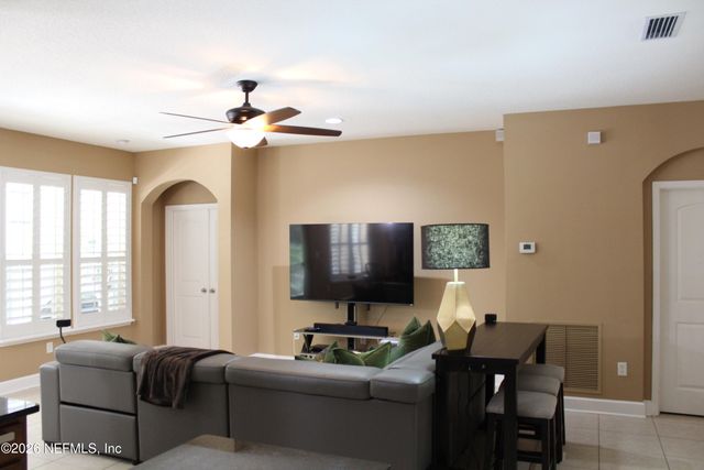 14525 AMELIA COVE Drive, Jacksonville, FL 32226