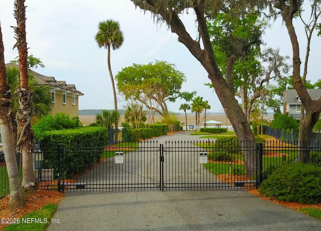 14525 AMELIA COVE Drive, Jacksonville, FL 32226