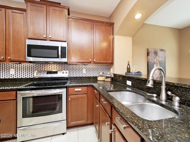 14525 AMELIA COVE Drive, Jacksonville, FL 32226