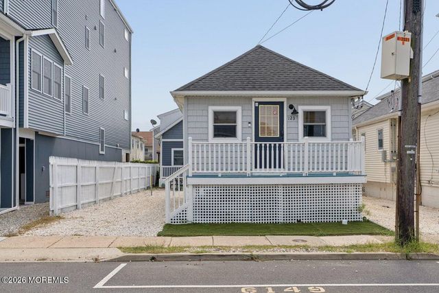 123 Franklin Avenue Front Upper, Seaside Heights, NJ 08751