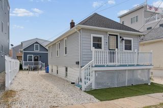 123 Franklin Avenue Front Upper, Seaside Heights, NJ 08751