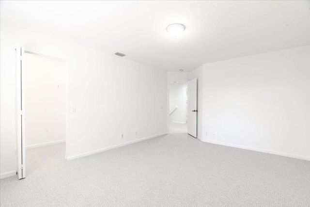 2543 Hunters Run Way, Weston, FL 33327