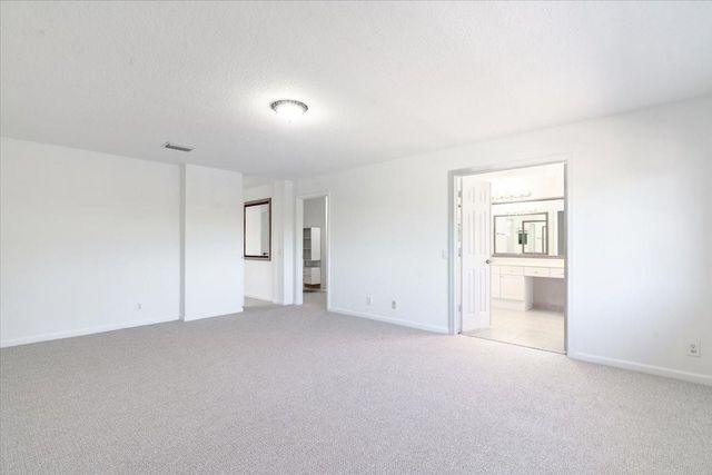 2543 Hunters Run Way, Weston, FL 33327