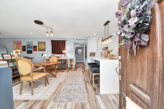 3224 Timmons Lane 168, Houston, TX 77027