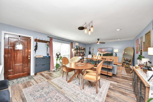 3224 Timmons Lane 168, Houston, TX 77027