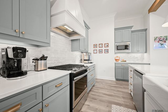 17759 Empress Dr, Greenwell Springs, LA 70739