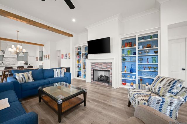 17759 Empress Dr, Greenwell Springs, LA 70739