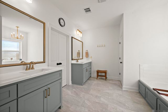 17759 Empress Dr, Greenwell Springs, LA 70739