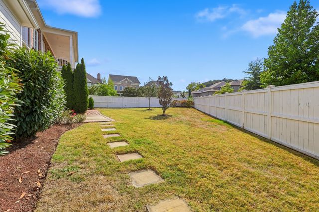 1096 Beckwith St, Franklin, TN 37064