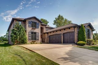 3909 East Knollwood Drive, Ozark, MO 65721
