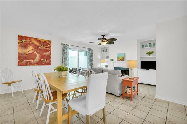 114 S Island Square Drive, St. Simons Island, GA 31522
