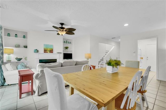 114 S Island Square Drive, St. Simons Island, GA 31522
