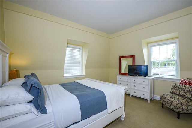 106 William Street 2, Newport, RI 02840