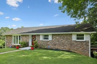 432 Hollydale Dr, Nashville, TN 37217