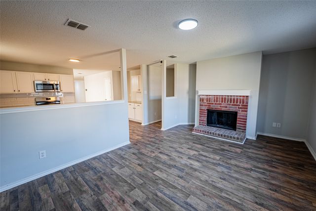 1118 Annie Oakley Drive, Anna, TX 75409