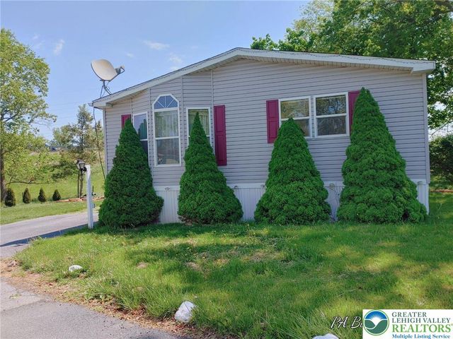 4205 Leopard Circle, North Whitehall Twp, PA 18069