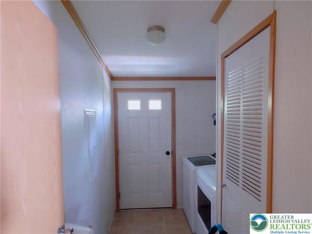 4205 Leopard Circle, North Whitehall Twp, PA 18069