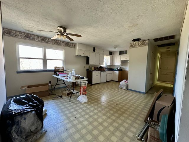 801 E Hill Street, Springfield, MO 65803