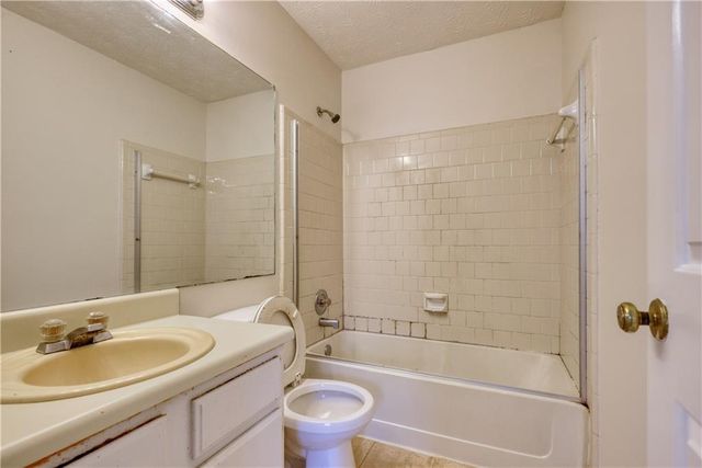 3722 Jamestown Court, Atlanta, GA 30340