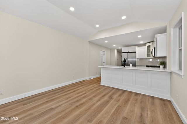 2858 Plunkett Avenue, Rotterdam, NY 12306