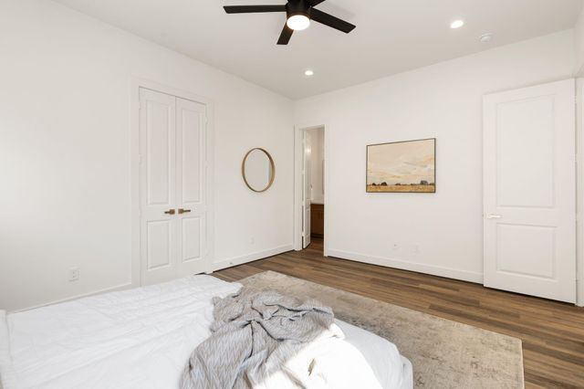 1138 W 16th Street, Houston, TX 77008