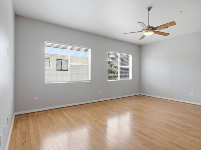 3015 Bryan Street 2F, Dallas, TX 75204