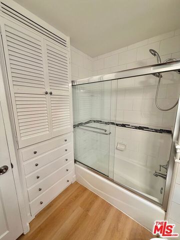 653 Ramona Avenue, Laguna Beach, CA 92651