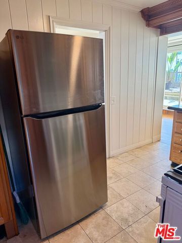 653 Ramona Avenue, Laguna Beach, CA 92651