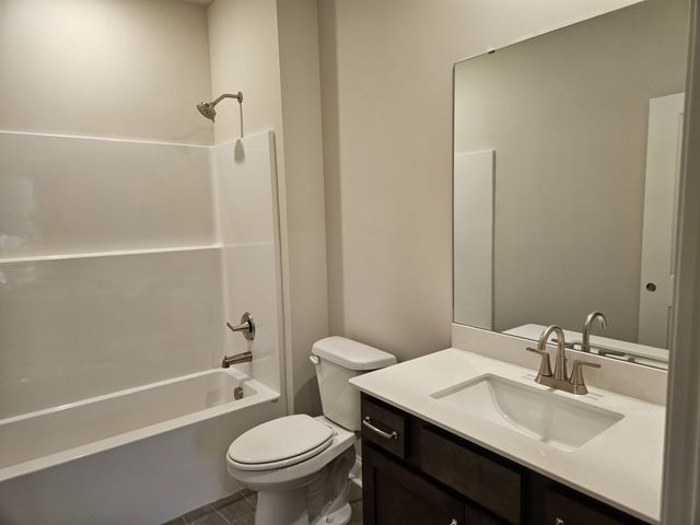 313 W Stonehaus Crossing, Antioch, TN 37013