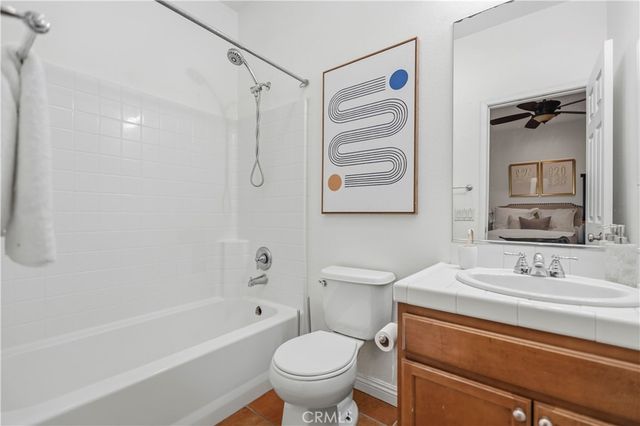 2163 Summerset, Corona, CA 92879