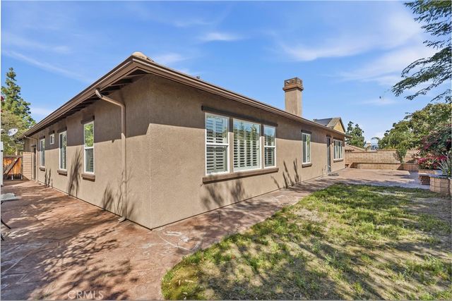 2163 Summerset, Corona, CA 92879