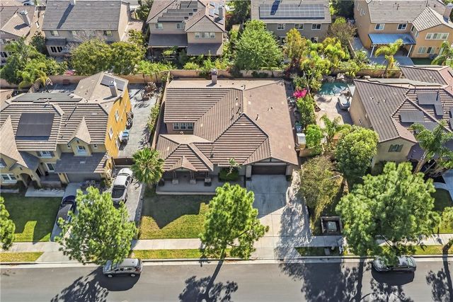 2163 Summerset, Corona, CA 92879