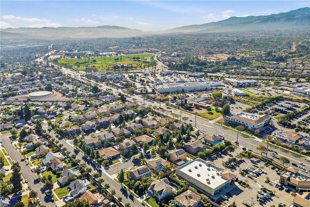 2163 Summerset, Corona, CA 92879