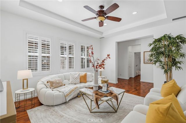 2163 Summerset, Corona, CA 92879