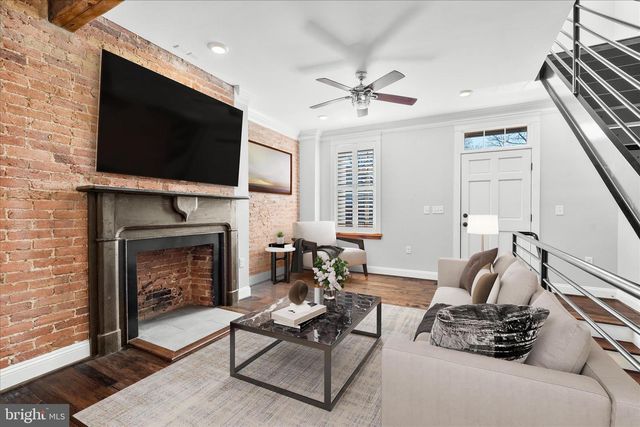 163 B AND O AVE, Frederick, MD 21701