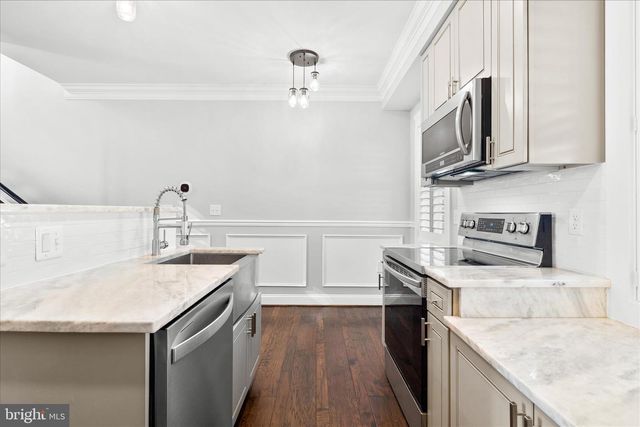 163 B AND O AVE, Frederick, MD 21701