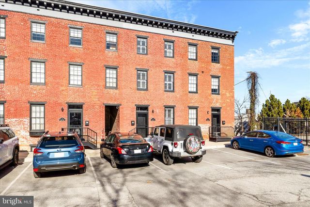 163 B AND O AVE, Frederick, MD 21701