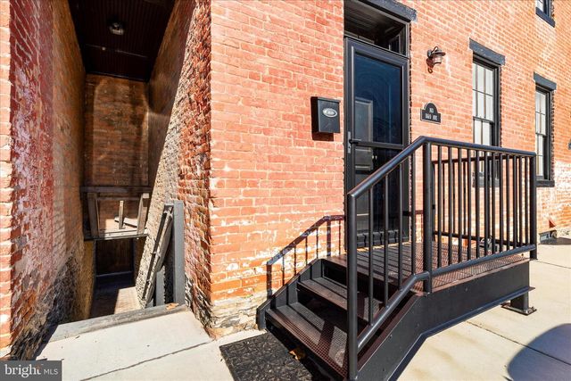 163 B AND O AVE, Frederick, MD 21701