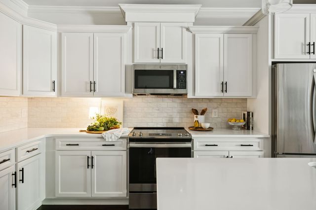 3149 Sassafras Ln, Thompsons Station, TN 37179