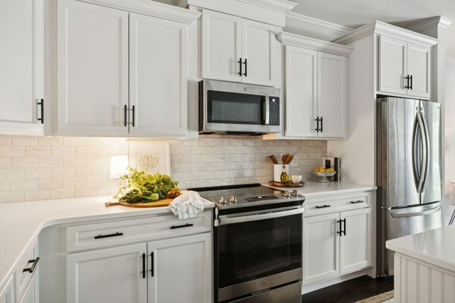 3149 Sassafras Ln, Thompsons Station, TN 37179