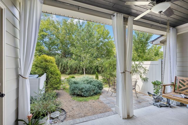 3149 Sassafras Ln, Thompsons Station, TN 37179