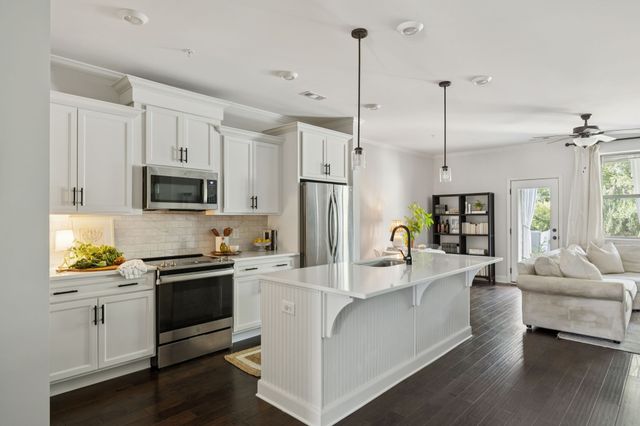 3149 Sassafras Ln, Thompsons Station, TN 37179
